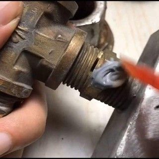 [SẢN PHẨM CHÍNH HÃNG] Keo hàn sắt x2000,Keo Hàn Sắt Đa Năng 2 Thành Phần Chịu Nhiệt Chịu Va Chạm Tác Động Mạnh, Chống Thấm Tốt, Keo Hàn Kim Loại Siêu Chắc Nhật Bản giá sỉ