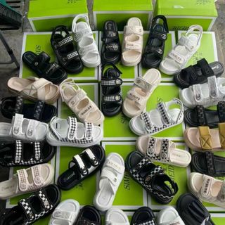 Sandal nữ thanh lý 17/6/22
