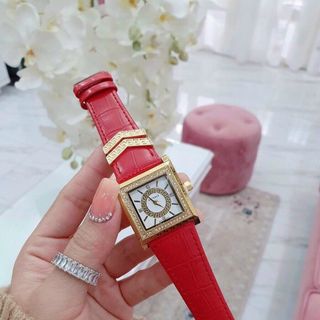 ĐỒNG HỒ VERRSACE DÂY DA NỮ VUÔNG