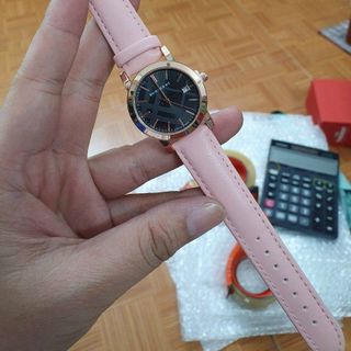 ĐỒNG HỒ DÂY DA NỮ SALE ĐỒNG GIÁ70