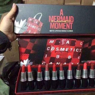 Son môi nữ bộ 10c