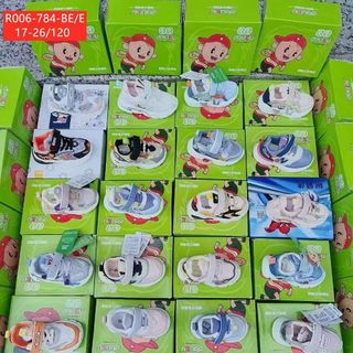 Giày thể thao trẻ em thanh lý 18/06/22
