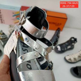 lô sandal trẻ em thanh lý 18/6/22