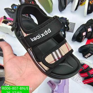 Sandal trẻ em thanh lý 19/6/22