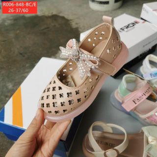 Lô sandal trẻ em thanh lý 20/6/22