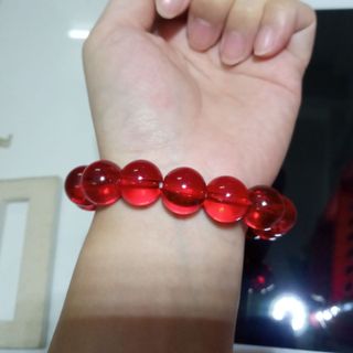 Chuỗi đeo tay 14 ly màu đỏ y hình
