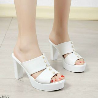 Bỏ Sỉ Giày dép 101
