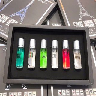 SÉT 6 CHAI NƯỚC HOA 6ML LƯU HƯƠNG LÂU CAO CẤP