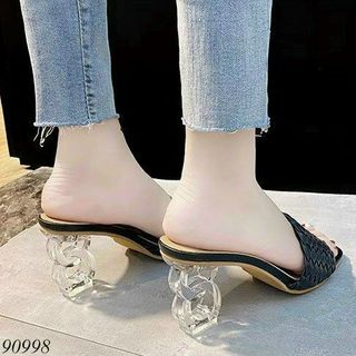 Xưởng giày dép giá sỉ hàng 101