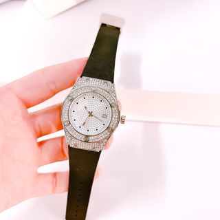 Đồng hồ Hublfullb đá mẫu mới