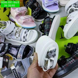 Sandal nữ thanh lý 22/6/22