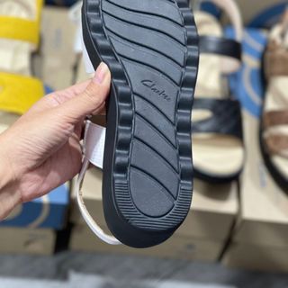 Sandal clarks nữ giá sỉ