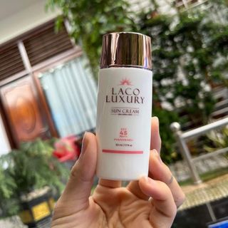 Kem chống nắng laco luxury