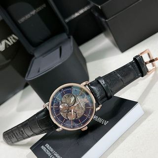 Đồng hồ da armani06 nam chạy cơ lộ máy