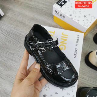 Giày trẻ em thanh lý 24/6/22