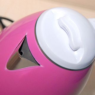 Ấm đun nước siêu tốc màu