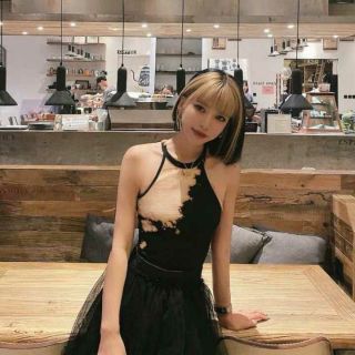 Tóc nữ nguyên bộ vic cup ngắn mái vàng