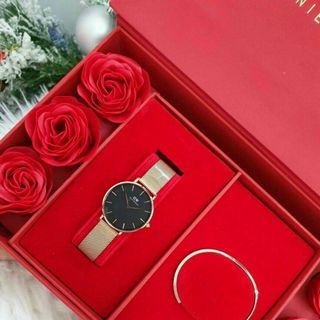 SET ĐỒNG HỒ D W LƯỚI HOA KÈM CUFF CAO CẤP