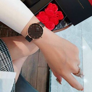 SET ĐỒNG HỒ D W LƯỚI KÈM HOA COUPLE CAO CẤP
