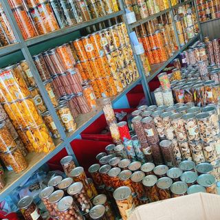 Tìm nhà phân phối các mặt hàng ăn vặt đóng hũ sẵn sll, giá tận xưởng