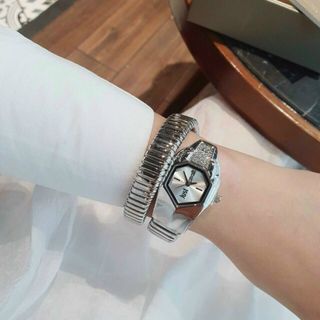 ĐỒNG HỒ JUSTCAVALLI BẠC TRUNG CẤP
