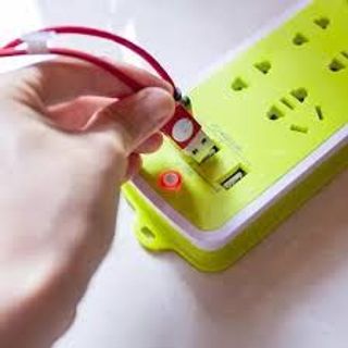 Ổ Cắm Điện 9 Lỗ Đa Năng