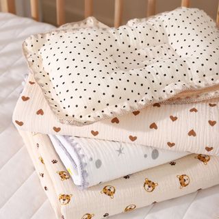 Gối cotton hạn chế méo đầu cho bé sơ sinh