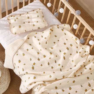 Gối cotton hạn chế méo đầu cho bé sơ sinh