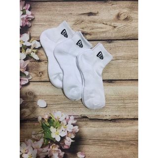 Tất,vớ Nam, Nữ xuất dư Newera