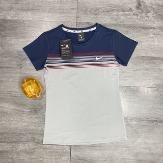 Đồ Thể Thao Áo Nữ Phối Logo Thêu Thể Thao Siêu Đẹp Giá Sỉ, Hàng Đẹp