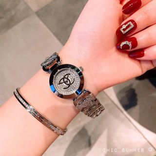 Đồng hồ Chanel06 lắc xích
