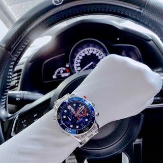OMEGA SEAMASTER - MASTER CHRONOMETER- QUARZT MEN