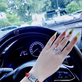 SET CHANELLL LLEATHER WATCH