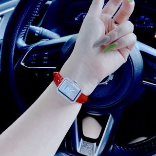 SET CHANELLL LLEATHER WATCH