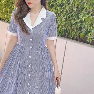 ĐẦM XOÈ SỌC CỔ TRẮNG - DT1627