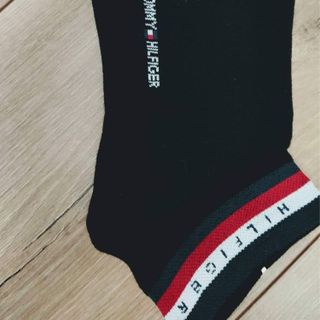 Tất thể thao Tommyyy