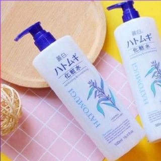 Nước hoa hồng ý dĩ Hatomugi 500ml