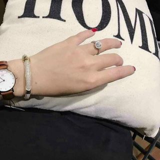 ĐỒNG HỒ DANIEL WELLlNGTON CLASSY CAO CẤP HOT
