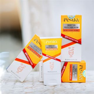 Kem chống nắng FASAKA kiểm soát bóng nhờn SPF50/PA ++++ 60ML