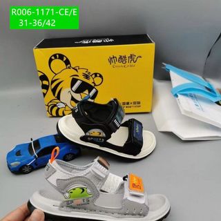 Sandal trẻ em đế cao su mềm êm chân