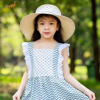 Váy bé gái zic zac phối chấm bi điệu dà. Chất liệu thô lụa