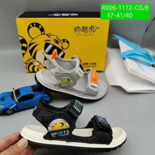 Sandal trẻ em đế cao su mềm