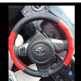 ( Phiên bản mới ) Bọc vô lăng sparco - size 38 phù hợp mọi dòng xe - bọc vô lăng spaco carbon dáng thể thao