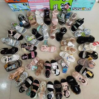 Sandal trẻ em/bé gái giá rẻ R006-1212 giá sỉ