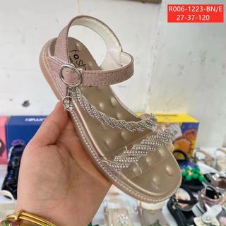 Sandal trẻ em kiểu dáng đẹp rẻ R006-1223