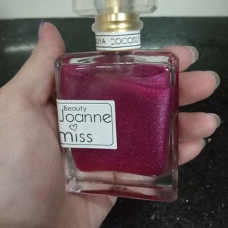 Nước hoa 50ml màu kim tuyến