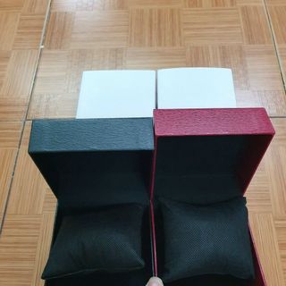 HỘP ĐỒNG HỒ TÙY GIÁ