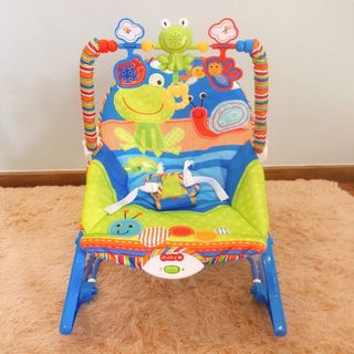 Ghế rung bập bênh có nhạc và đồ chơi Ibaby