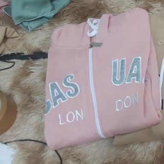Áo khoác nỉ thêu london nón 2 lớp