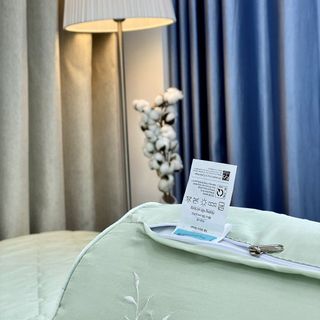 Bộ ga giường chần bông K-bedding By Everon Màu Xanh Ngọc KMTS103 họa tiết thêu(4 món, không bao gồm chăn)
